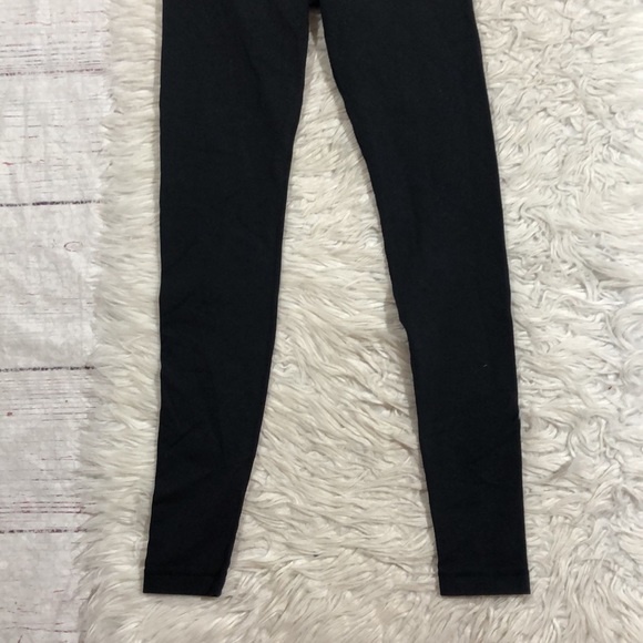 Lululemon Wunder Under Luon Mid Rise Black Leggings - Picture 9 of 11